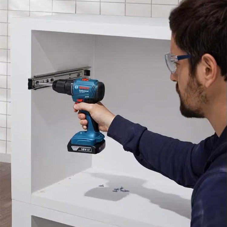 دریل شارژی بوش مدل GSR 18 V 50 Brushless motor professional