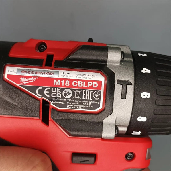 دریل پیچ گوشتی چکشی شارژی میلواکی مدل M18 CBLPD-202C